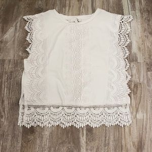 Sleeveless White Lacey Shirt